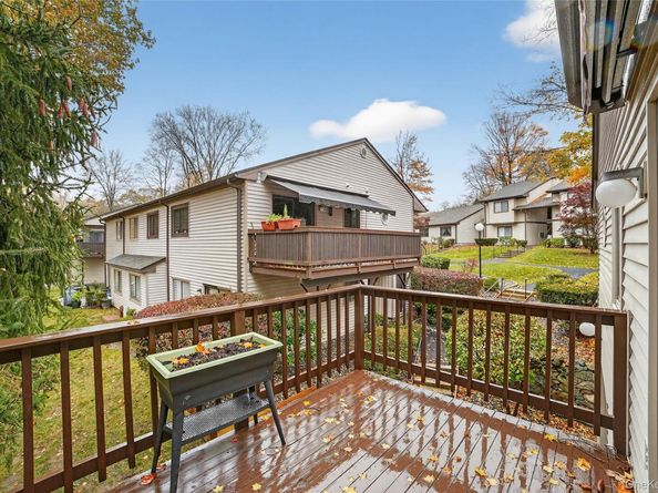 117 Village Road D, Yorktown Heights NY 10598