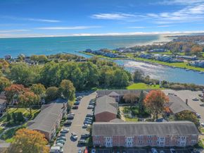 111 Fairharbor Drive 111, Patchogue NY 11772