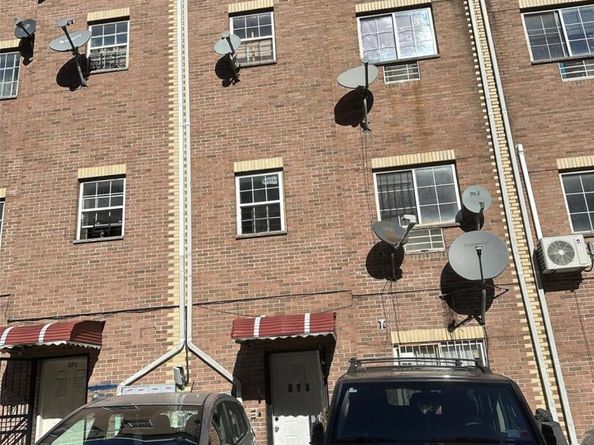 873 Elsmere Place, Bronx NY 10460