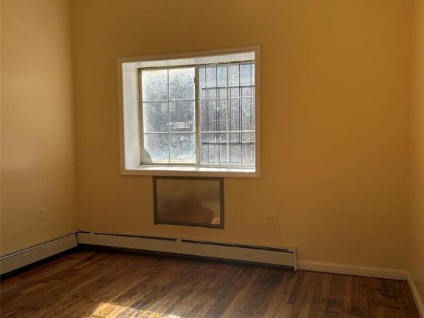 873 Elsmere Place, Bronx NY 10460