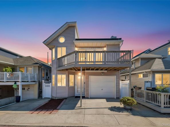 28 Michigan Street, Long Beach NY 11561