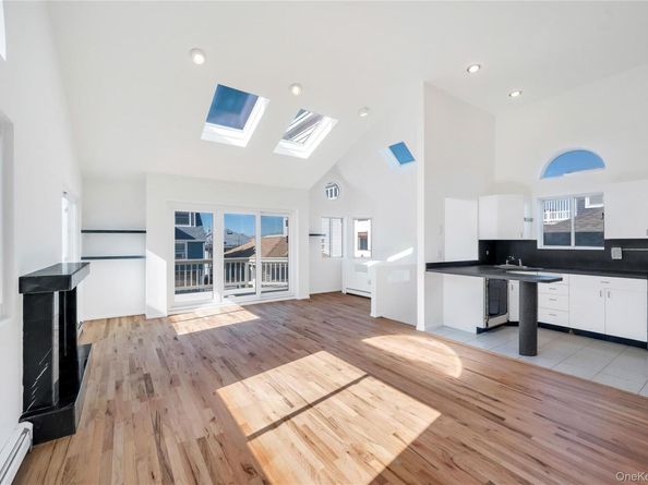 28 Michigan Street, Long Beach NY 11561