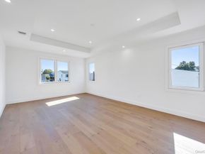 14 Bark Lane, Levittown NY 11756