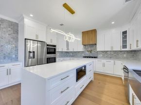 14 Bark Lane, Levittown NY 11756