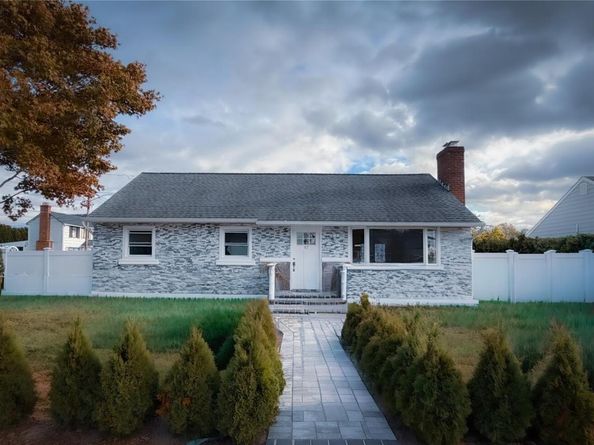 57 Princess Street, Hicksville NY 11801