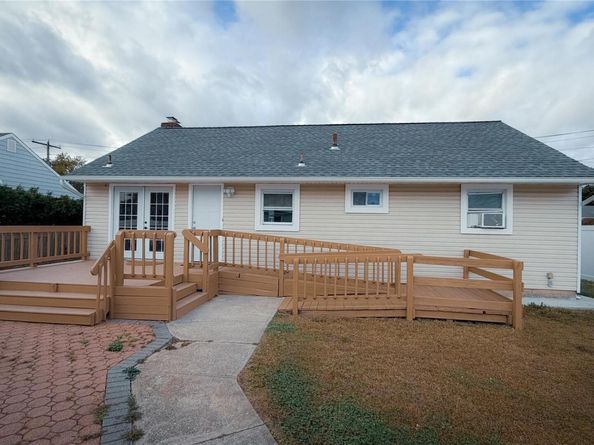 57 Princess Street, Hicksville NY 11801