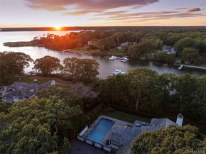8 Fish Creek Lane, Remsenburg NY 11960