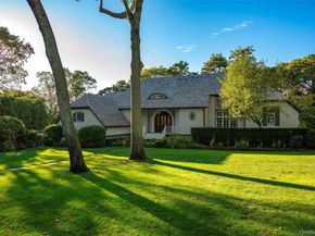 8 Fish Creek Lane, Remsenburg NY 11960