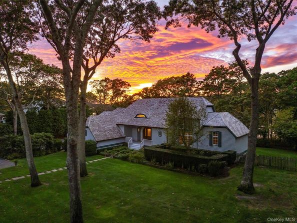 8 Fish Creek Lane, Remsenburg NY 11960