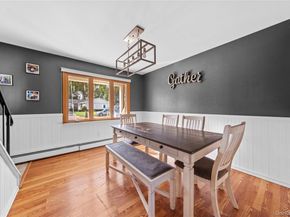 270 Singingwood Drive, Holbrook NY 11741