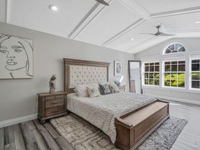 14 Hamlet Drive, Hauppauge NY 11788