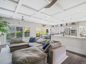 14 Hamlet Drive, Hauppauge NY 11788