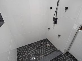 14 Hamlet Drive, Hauppauge NY 11788