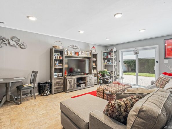 14-07 158th Street, Beechhurst NY 11357