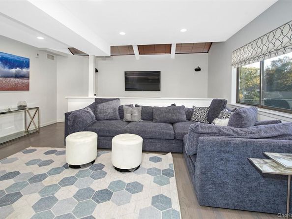73 Whippoorwill Lake Road, Chappaqua NY 10514