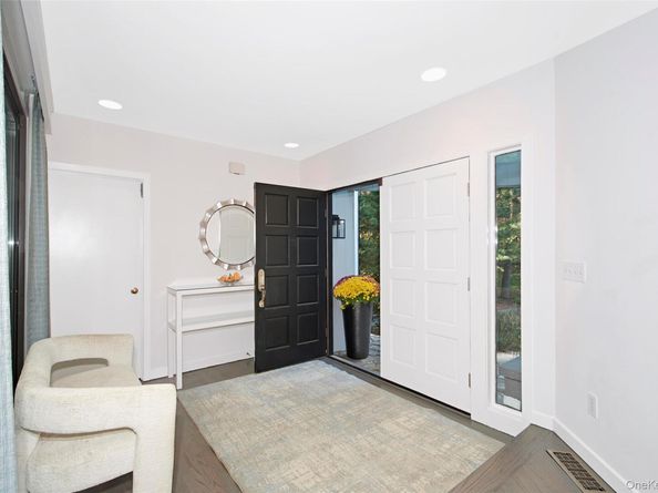 73 Whippoorwill Lake Road, Chappaqua NY 10514