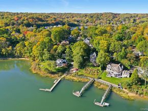 28 Harbor Heights Drive, Centerport NY 11721