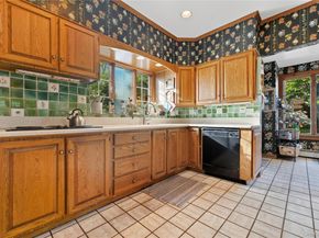 28 Harbor Heights Drive, Centerport NY 11721