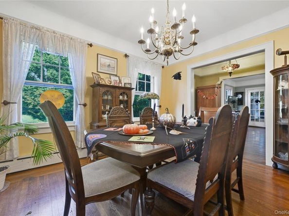 28 Harbor Heights Drive, Centerport NY 11721