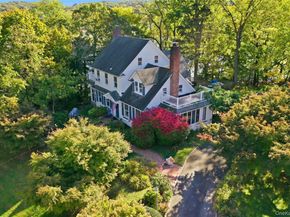 28 Harbor Heights Drive, Centerport NY 11721