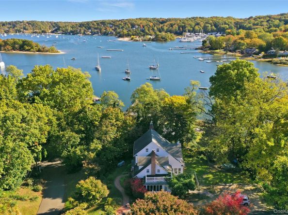 28 Harbor Heights Drive, Centerport NY 11721