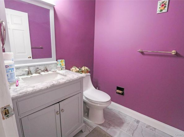 4 Lily Court, Yorktown Heights NY 10598