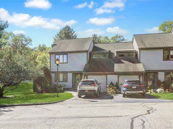4 Lily Court, Yorktown Heights NY 10598