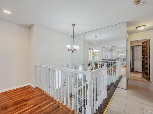 2864 Eastern Boulevard, Baldwin NY 11510