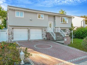 2864 Eastern Boulevard, Baldwin NY 11510