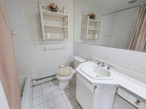 2864 Eastern Boulevard, Baldwin NY 11510