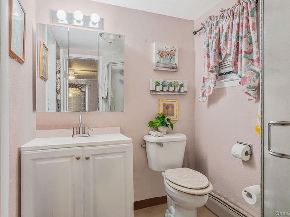 2864 Eastern Boulevard, Baldwin NY 11510