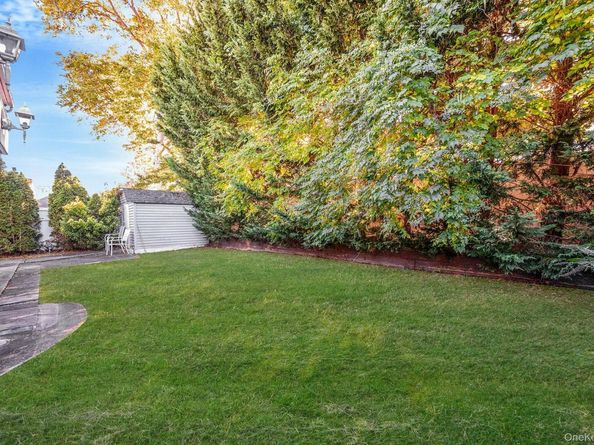 2864 Eastern Boulevard, Baldwin NY 11510