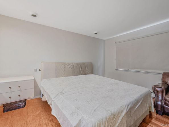 2864 Eastern Boulevard, Baldwin NY 11510