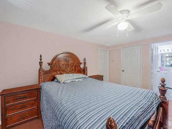 2864 Eastern Boulevard, Baldwin NY 11510