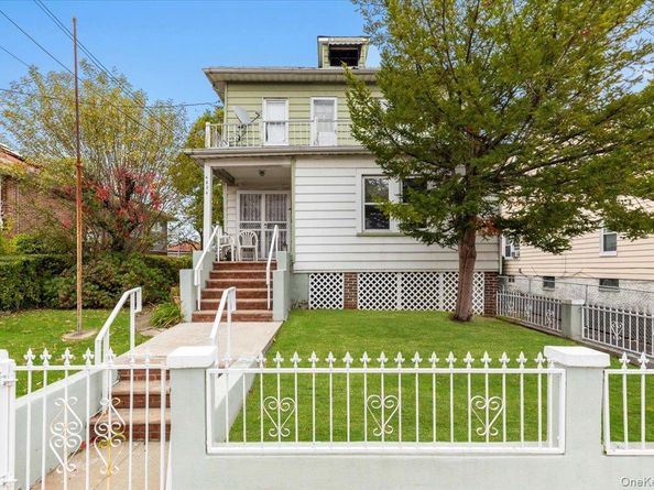 4534 Hoxie Street, Bronx NY 10470