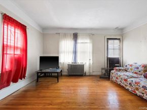 4534 Hoxie Street, Bronx NY 10470