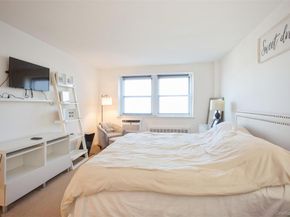 711 Shore Road 2C, Long Beach NY 11561