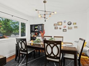 25 Fielding Avenue, Dix Hills NY 11746