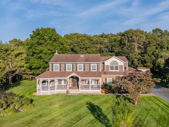 15 Rosewood Lane