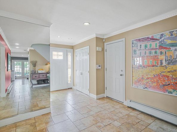 4000 Greentree Drive, Oceanside NY 11572