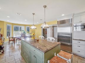 4000 Greentree Drive, Oceanside NY 11572