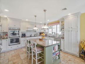 4000 Greentree Drive, Oceanside NY 11572