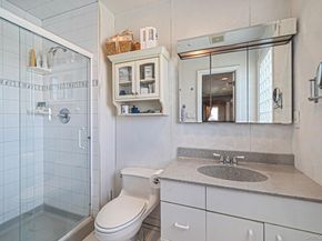 4000 Greentree Drive, Oceanside NY 11572