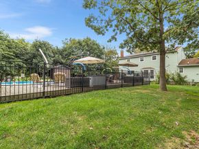 8 Barry Lane, Mount Sinai NY 11766