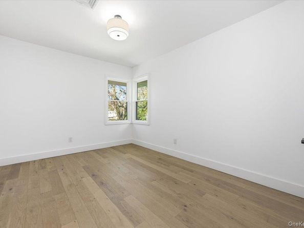 559 Linda Lane, Woodmere NY 11598