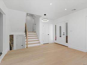 559 Linda Lane, Woodmere NY 11598
