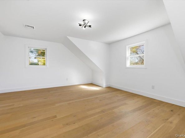 559 Linda Lane, Woodmere NY 11598