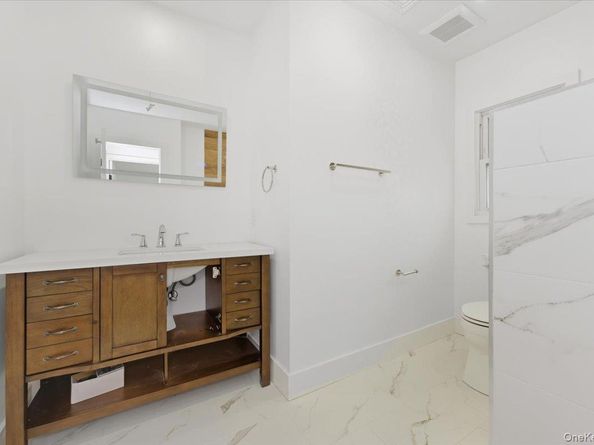 559 Linda Lane, Woodmere NY 11598