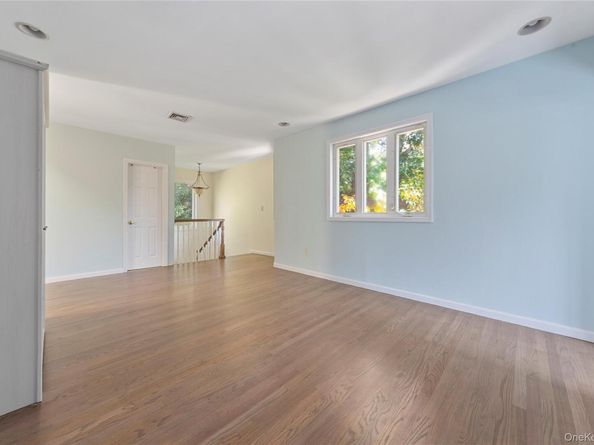7157 Douglaston Parkway, Little Neck NY 11362