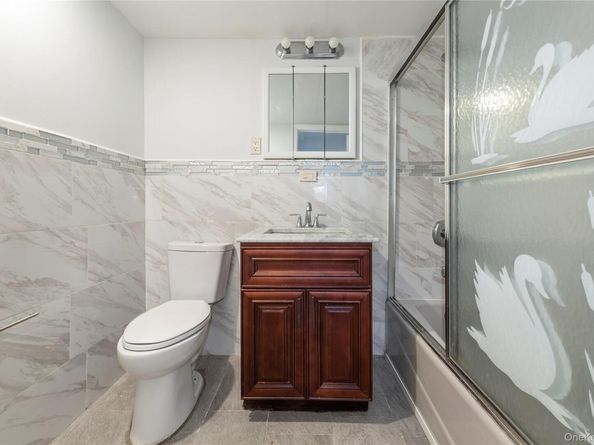 7157 Douglaston Parkway, Little Neck NY 11362